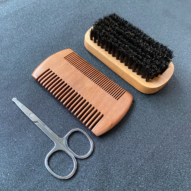 Set de Cuidado de Barba para H - Mens Grooming Travel Kit reseña y precio